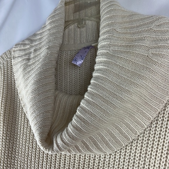 Alya pullover poncho style/cowlneck knittop with elbow patch/long sleeves Sz S/M - Picture 5 of 11